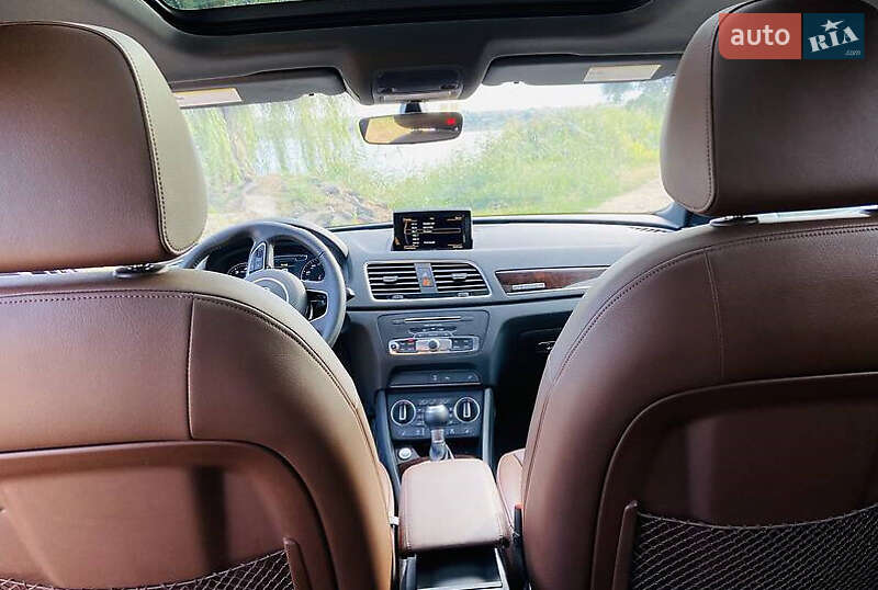 Позашляховик / Кросовер Audi Q3 2017 в Чернівцях