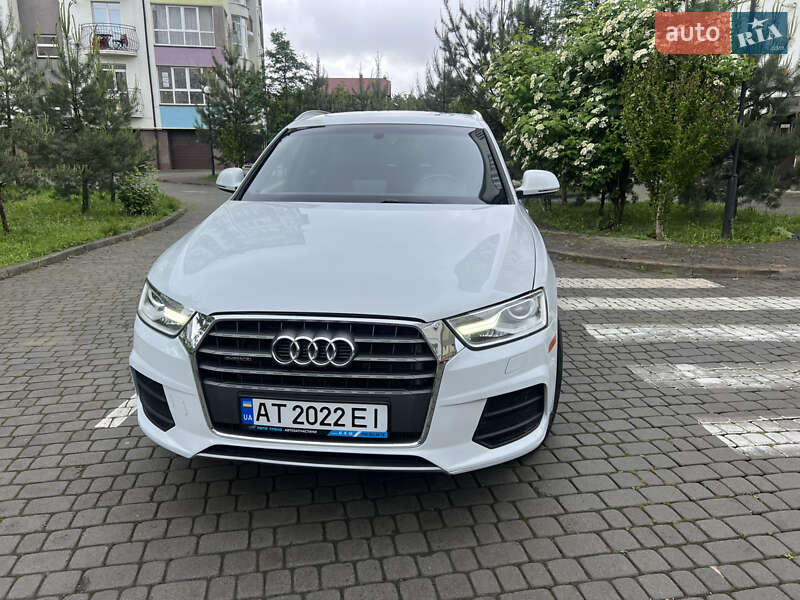 Позашляховик / Кросовер Audi Q3 2016 в Івано-Франківську