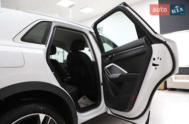 Внедорожник / Кроссовер Audi Q3 2021 в 