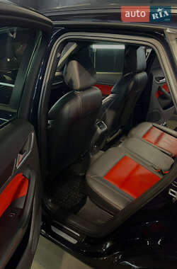 Внедорожник / Кроссовер Audi Q3 2013 в 