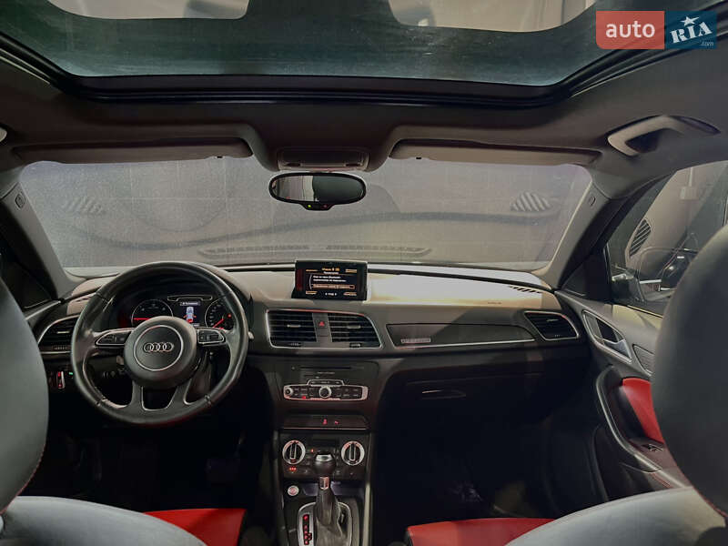 Внедорожник / Кроссовер Audi Q3 2013 в Одессе