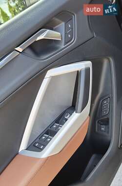 Внедорожник / Кроссовер Audi Q3 2023 в 