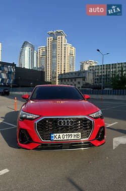 Позашляховик / Кросовер Audi Q3 2021 в Києві