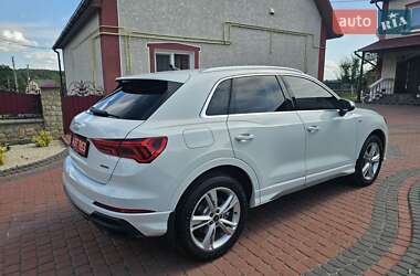 Внедорожник / Кроссовер Audi Q3 2021 в 