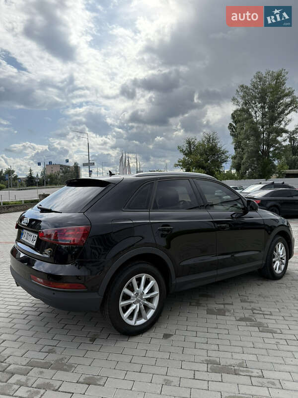 Позашляховик / Кросовер Audi Q3 2015 в Києві