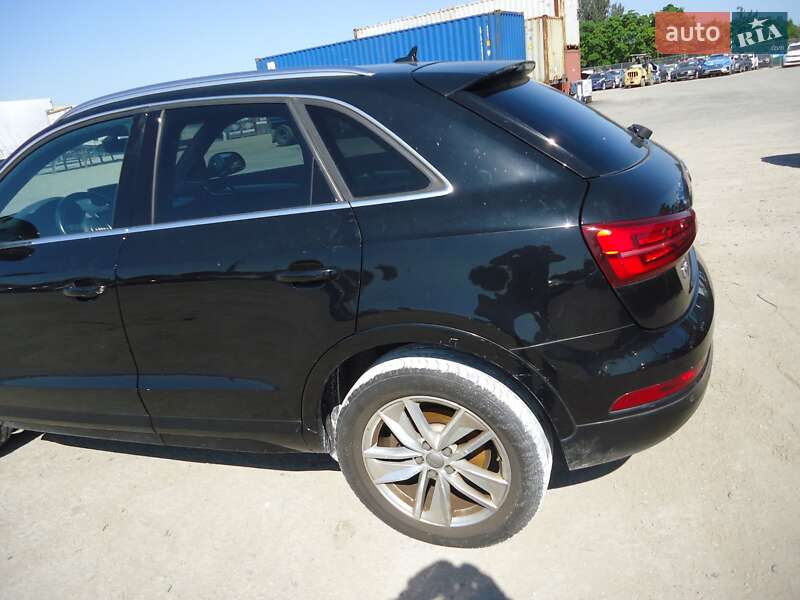 Внедорожник / Кроссовер Audi Q3 2016 в Львове