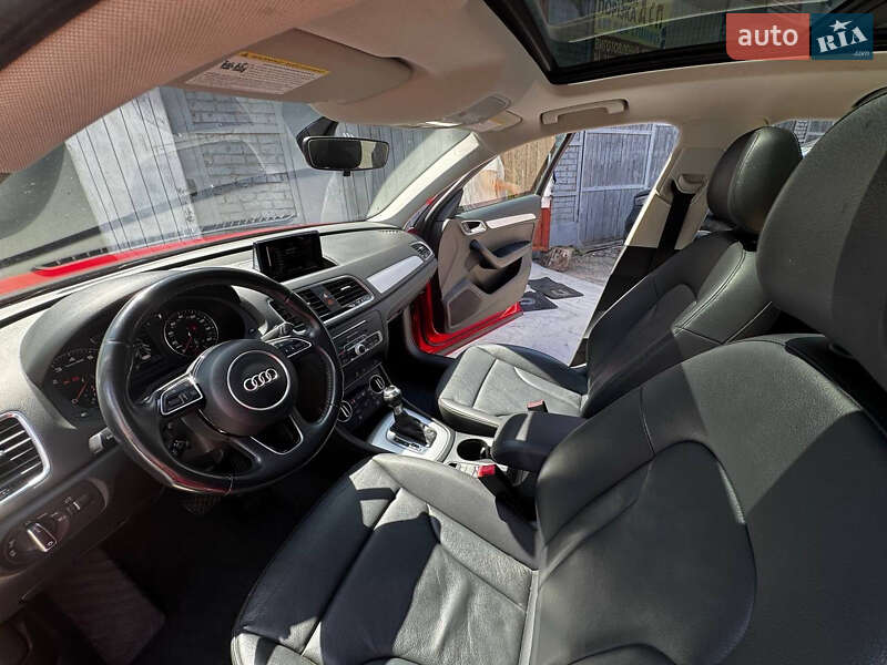 Внедорожник / Кроссовер Audi Q3 2017 в Хмельницком