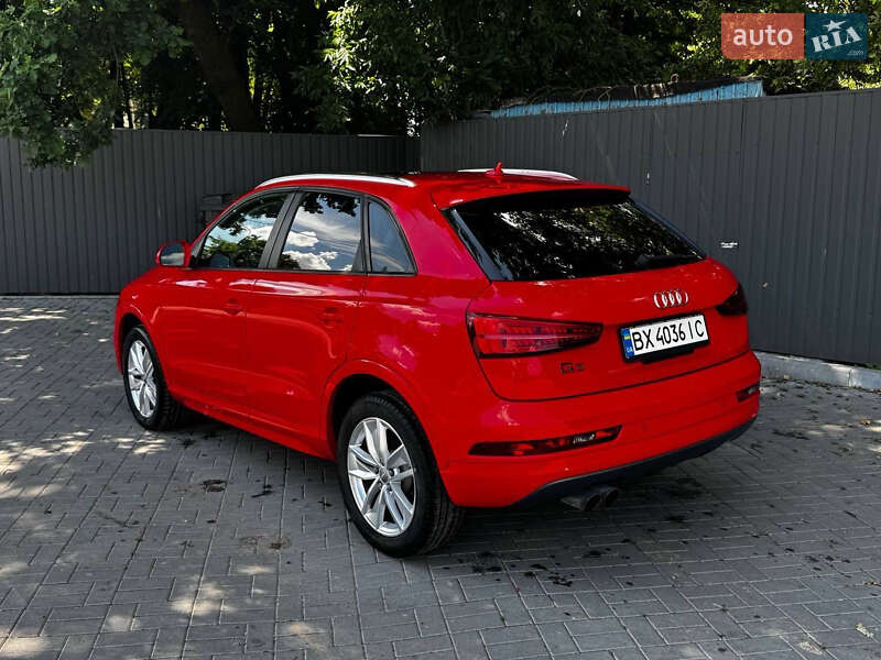 Внедорожник / Кроссовер Audi Q3 2017 в Хмельницком