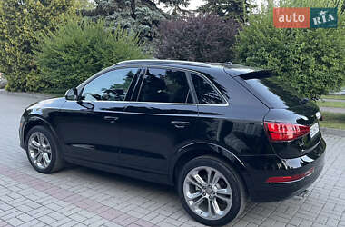 Позашляховик / Кросовер Audi Q3 2018 в 