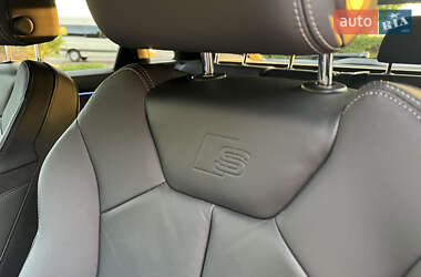 Внедорожник / Кроссовер Audi Q3 2020 в 