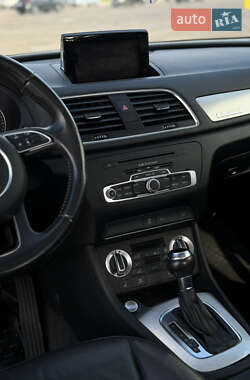 Внедорожник / Кроссовер Audi Q3 2014 в 