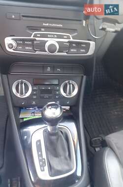 Внедорожник / Кроссовер Audi Q3 2013 в 
