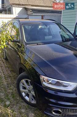Внедорожник / Кроссовер Audi Q3 2013 в 