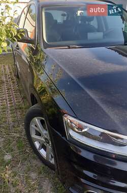 Внедорожник / Кроссовер Audi Q3 2013 в 