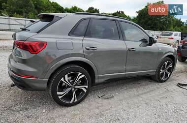 Внедорожник / Кроссовер Audi Q3 2024 в 