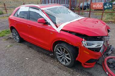 Позашляховик / Кросовер Audi Q3 2018 в 