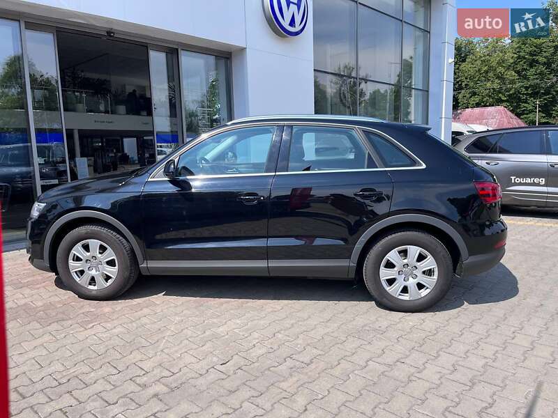 Позашляховик / Кросовер Audi Q3 2013 в Житомирі