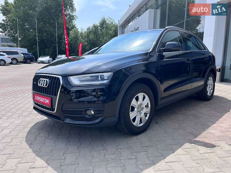 Позашляховик / Кросовер Audi Q3 2013 в Житомирі