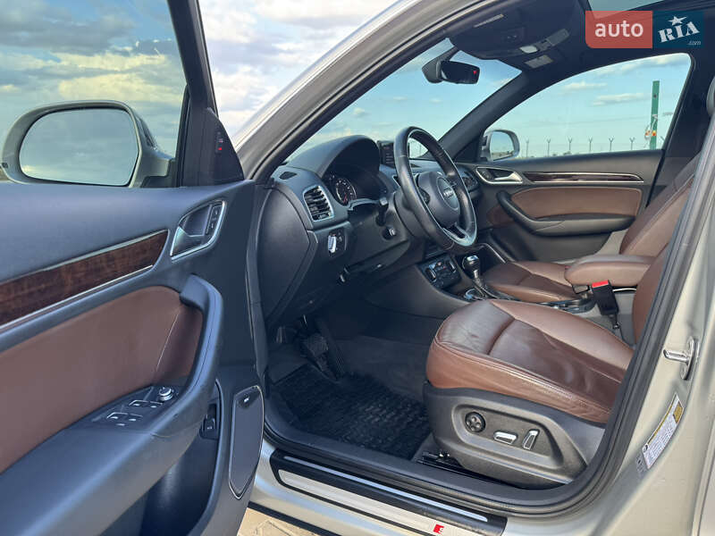 Внедорожник / Кроссовер Audi Q3 2016 в Одессе