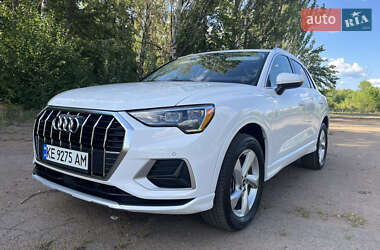 Внедорожник / Кроссовер Audi Q3 2021 в Кривом Роге