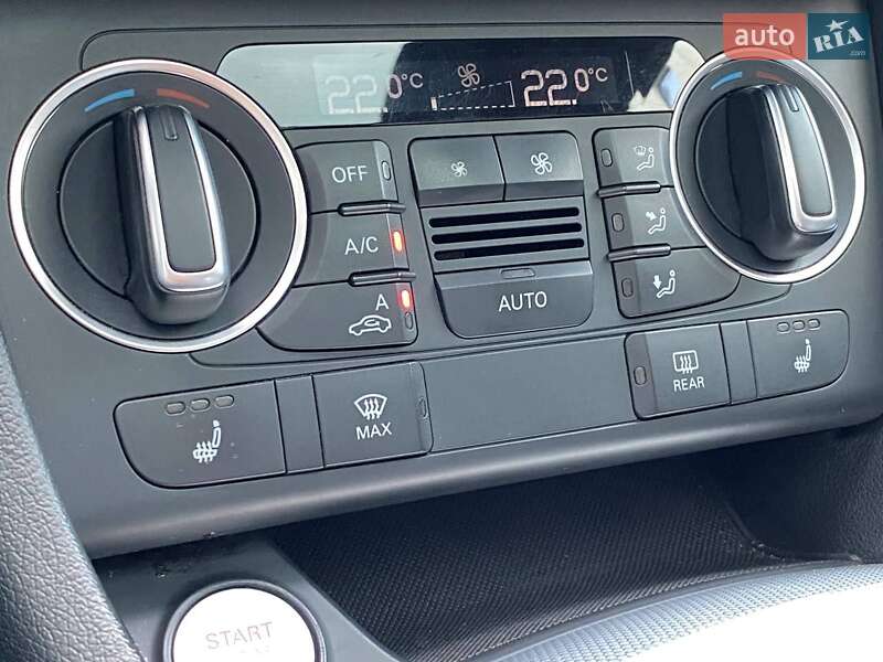 Позашляховик / Кросовер Audi Q3 2015 в Львові