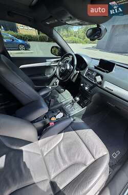 Внедорожник / Кроссовер Audi Q3 2015 в 