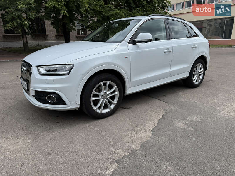 Внедорожник / Кроссовер Audi Q3 2013 в Киеве