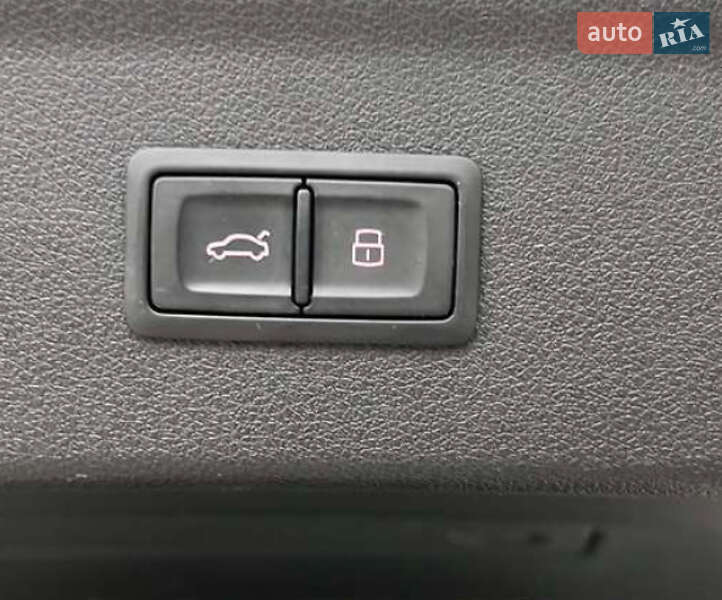 Позашляховик / Кросовер Audi Q3 2015 в Тернополі