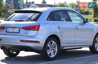 Позашляховик / Кросовер Audi Q3 2016 в 