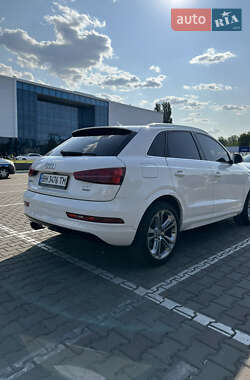 Внедорожник / Кроссовер Audi Q3 2017 в 