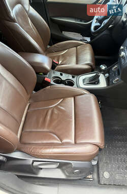 Внедорожник / Кроссовер Audi Q3 2012 в 