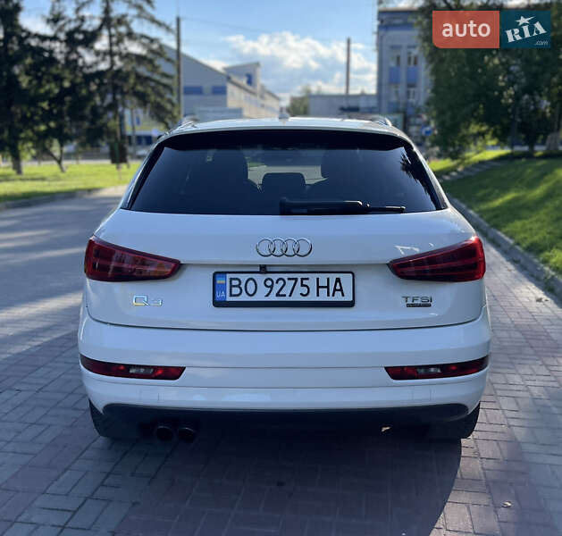 Позашляховик / Кросовер Audi Q3 2016 в Тернополі