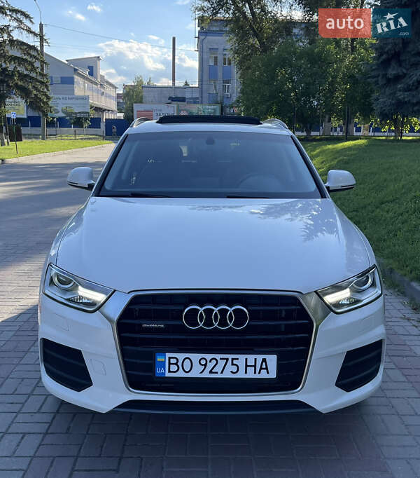 Позашляховик / Кросовер Audi Q3 2016 в Тернополі