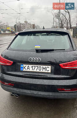 Внедорожник / Кроссовер Audi Q3 2017 в 