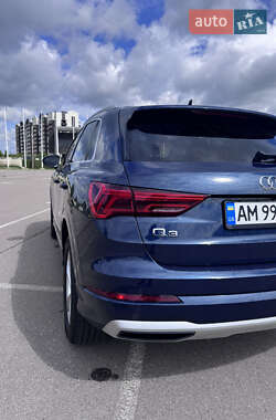 Внедорожник / Кроссовер Audi Q3 2020 в 