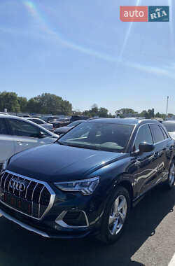 Позашляховик / Кросовер Audi Q3 2020 в Києві