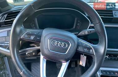 Внедорожник / Кроссовер Audi Q3 2019 в 