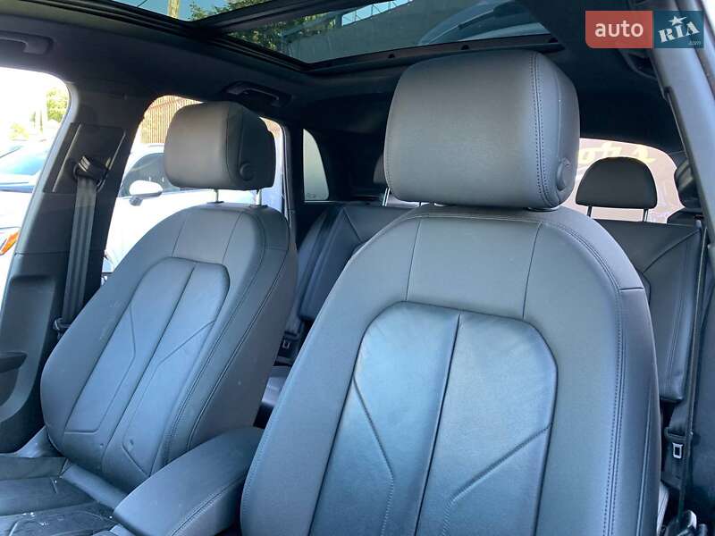 Позашляховик / Кросовер Audi Q3 2019 в Стрию