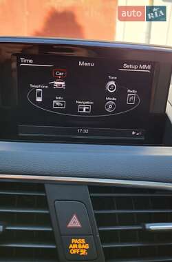 Внедорожник / Кроссовер Audi Q3 2015 в 