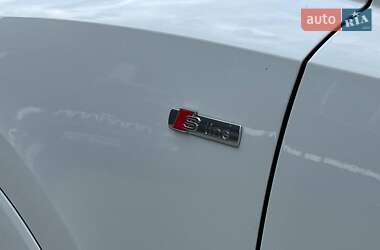 Внедорожник / Кроссовер Audi Q3 2020 в 