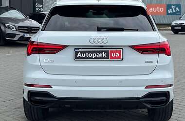 Внедорожник / Кроссовер Audi Q3 2020 в 