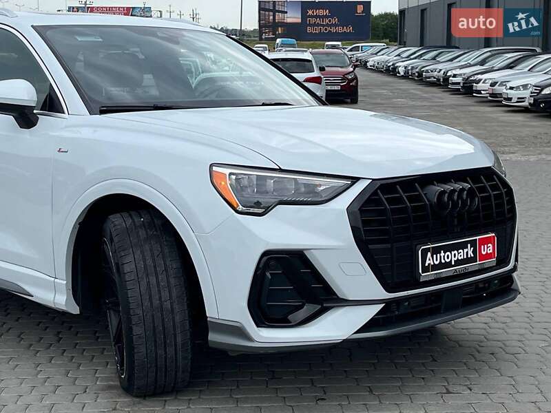 Позашляховик / Кросовер Audi Q3 2020 в Львові