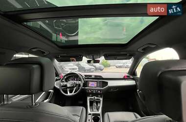 Внедорожник / Кроссовер Audi Q3 2020 в 