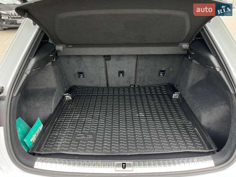 Позашляховик / Кросовер Audi Q3 2020 в Львові