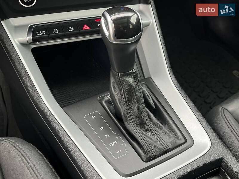 Позашляховик / Кросовер Audi Q3 2020 в Львові