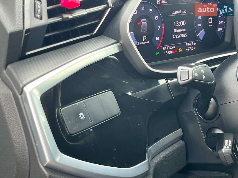 Позашляховик / Кросовер Audi Q3 2020 в Львові