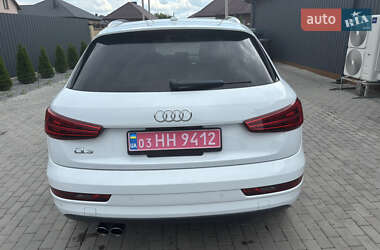 Внедорожник / Кроссовер Audi Q3 2015 в 