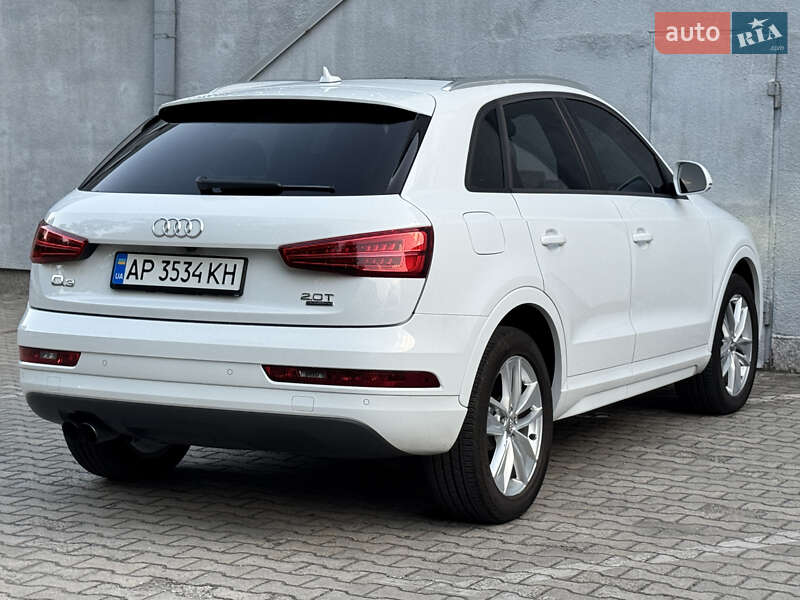 Внедорожник / Кроссовер Audi Q3 2016 в Запорожье
