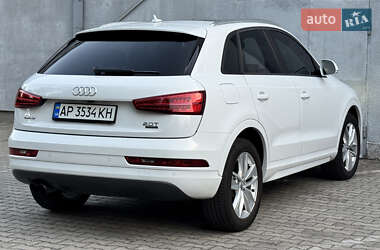 Позашляховик / Кросовер Audi Q3 2016 в 