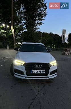 Внедорожник / Кроссовер Audi Q3 2017 в 